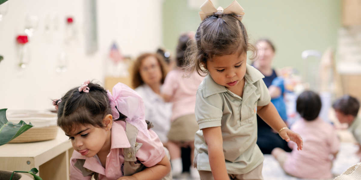 kids playing in a montessori classroom